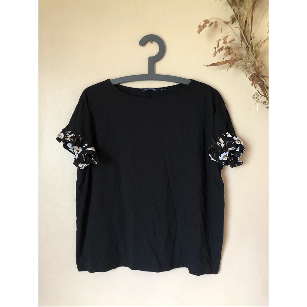 Uniqlo + Studio Sanderson boxy tee